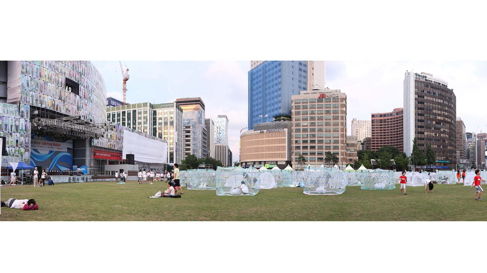 Nets Go at Seoul Plaza